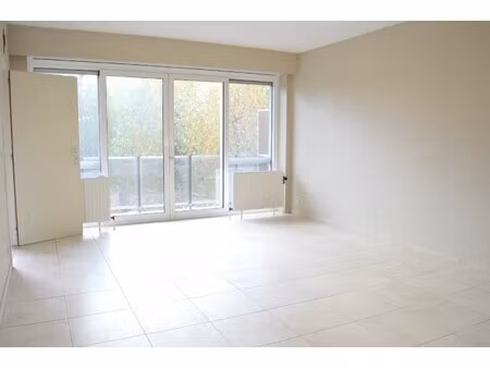 2 slaapkamer appartement in hartje gullegem