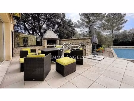 maison de luxe 4 chambres en vente à guzargues  occitanie