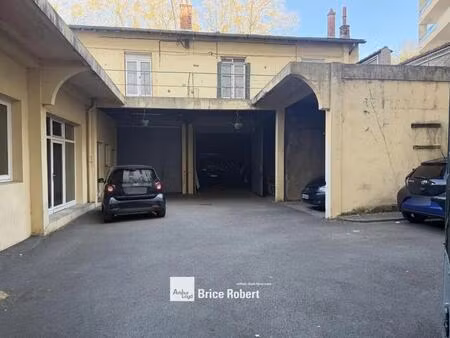 vente local d'activités 507 m²