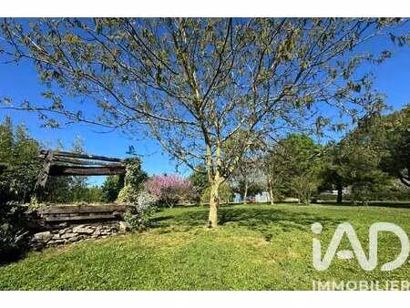 vente terrain à saint-jean-de-liversay (17170) : à vendre / 1900m² saint-jean-de-liversay