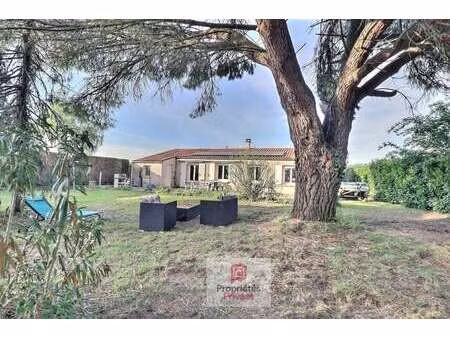 vente maison à la vallée (17250) : à vendre / 106m² la vallée