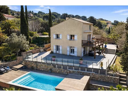 vente maison 5 pièces  160.00m²  sète