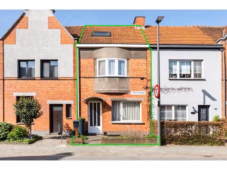 huis te koop in merksem met 4 slaapkamers