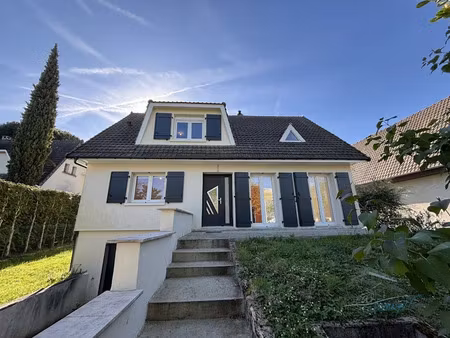 vente maison 6 pièces 134 m² à janville-sur-juine (91510)  365 000 €