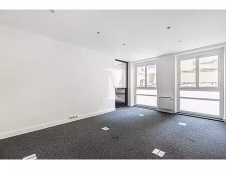 location local professionnel 70m² paris 6ème