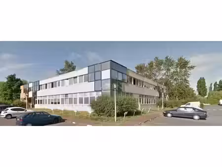 location bureaux bièvres 91570 58m² à 1096m²