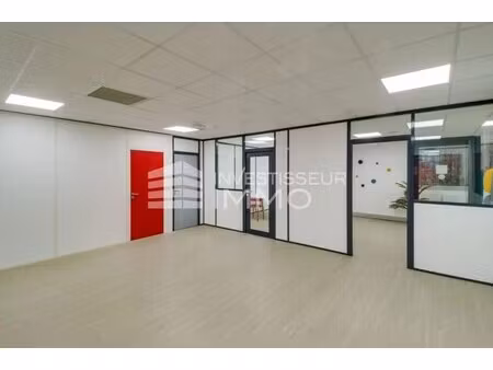 location bureaux 162 m²