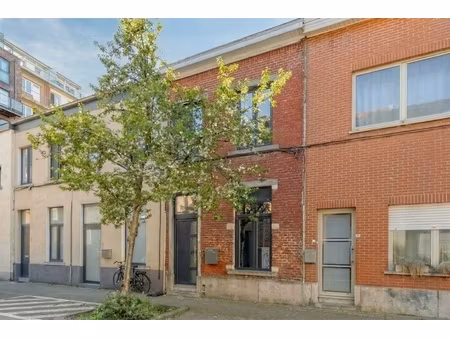 huis te koop in leuven met 2 slaapkamers