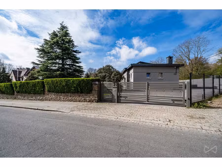 huis te koop in marcinelle met 4 slaapkamers