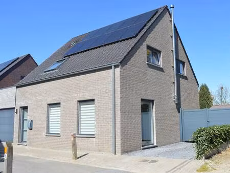 huis te koop in sint-antelinks met 3 slaapkamers