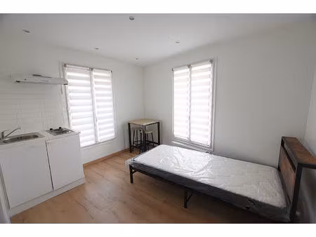 location appartement 1 pièce  15.85m²  pontoise