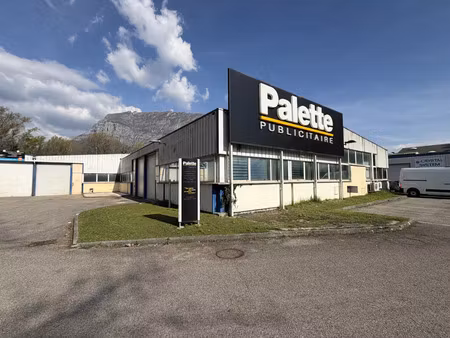 location local commercial 263m2 saint-égrève 38120 - - surface privée