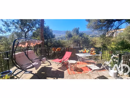 vente maison à carros (06510) : à vendre / 132m² carros