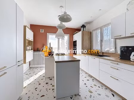 maison familiale 4 chambres avec vue et grand terrain à nivolas-vermelle