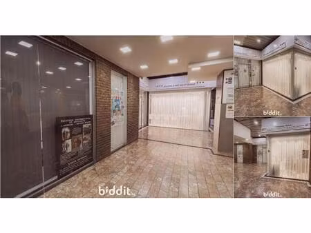 surface commerciale en vente publique à place de la république française 35 liège (vbe0887