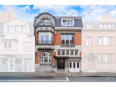 huis te koop in jambes met 6 slaapkamers