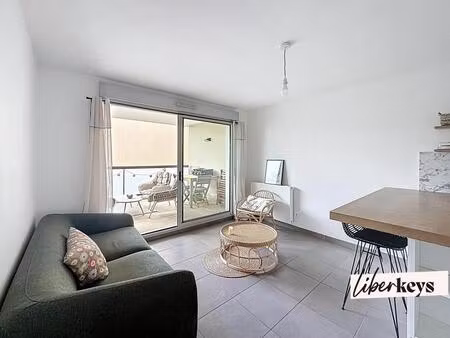 appartement t2 avec terrasse + box fermé