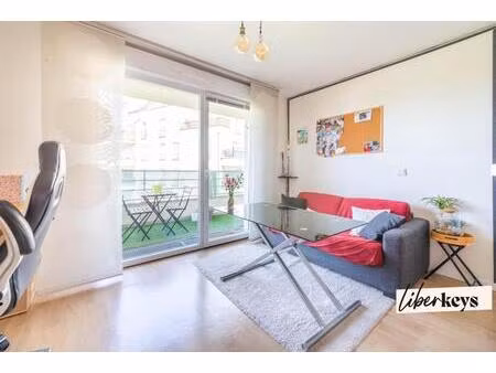 appartement 33 m² - 2 pièces avec balcon et parking intérieur