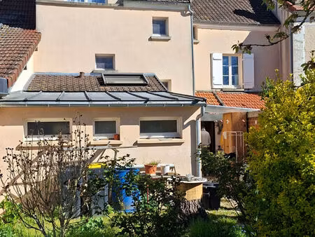 maison à moins de 10 min de la gare sncf