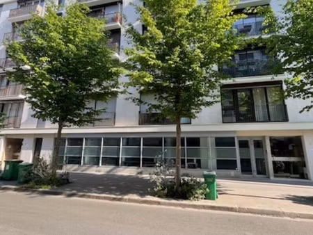 location bureaux 233 m²