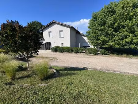 vente maison 5 pièces 179 m² saint-romain-de-jalionas (38460)