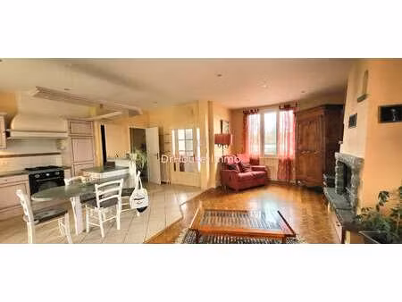 vente maison à chantonnay (85110) : à vendre / 110m² chantonnay