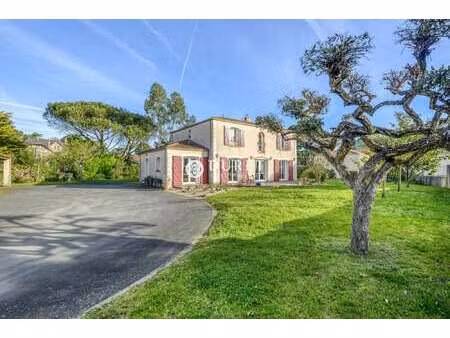 vente maison à clisson (44190) : à vendre / 179m² clisson