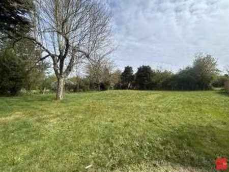 vente terrain à laval thévalles (53000) : à vendre / 1008m² laval thévalles