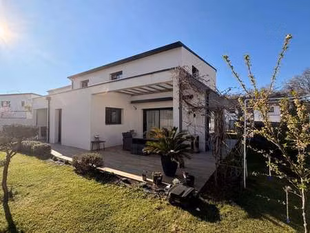 vente maison à vannes (56000) : à vendre / 166m² vannes