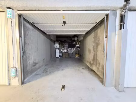 metro garibaldi : garage en sous-sol sécurisé