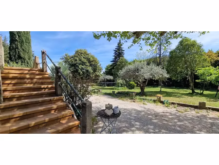 vente maison 7 pièces 209 m² à sarrians (84260)  400 000 €