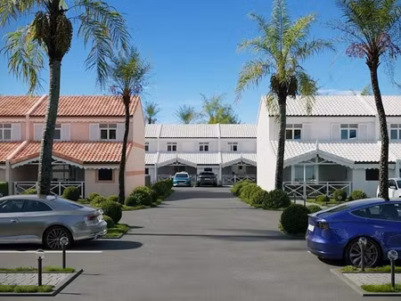 vente maison 5 pièces 113 m² à saint-martin (97150)  460 000 €