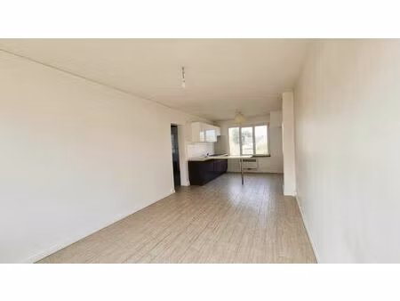 métro lomme bourg : t2 de 44m2 lumineux et rénové