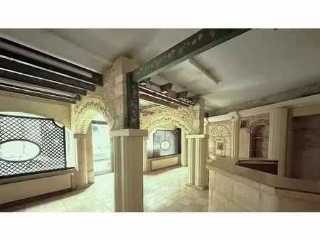 vente commerce 4 pièces 125 m² montignac-lascaux (24290)