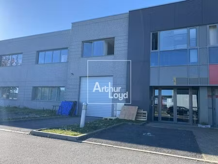vente local d’activités lieusaint 77127 325m²