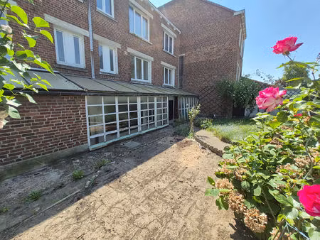métro lomme bourg : t3 de 100m2 avec grand jardin  garage et cave