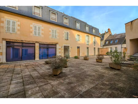 appartement nevers  hyper centre  2 chambres  ascenseur  2h30 de paris  douche