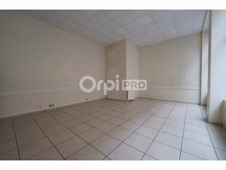 location bureaux 96 m²