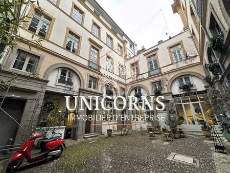 location bureaux 173 m² à 609 m²