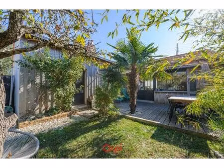 vente divers 4 pièces 115 m² la rochelle (17000)