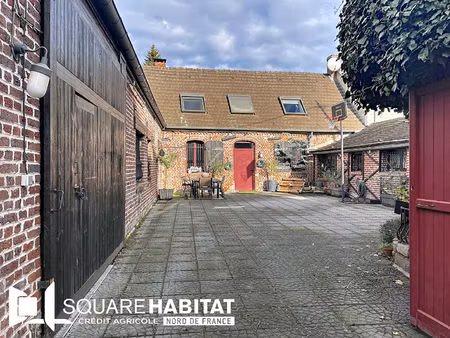 maison de type fermette avec caractère et déco contemporaine