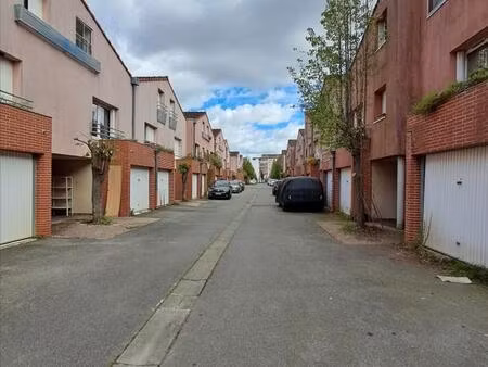 toulouse - 15 impasse barthere - maison meublee