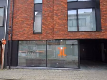 leuk handelspand / kantoorruimte in centrum lier .
