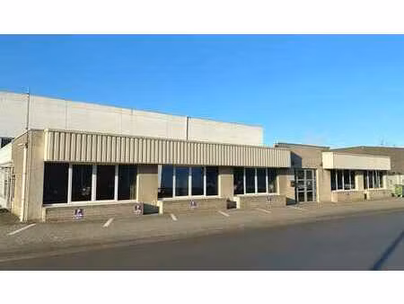 bureau économique à louer près de l'e40 à wetteren