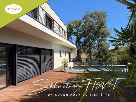 maison de luxe à vendre dans le quartier ouest