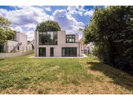 magnifique nouvelle villa hyper bien situe