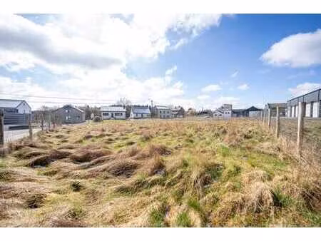 terrain à bâtir au cœur de graide