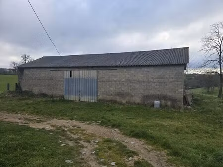 batiment de 540m² sur un terrain de 3500m²