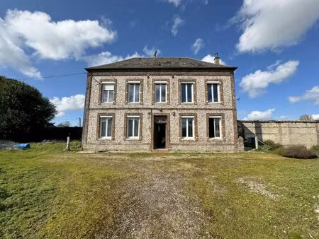 exclusivité maison de maître en briques & silex bretteville-du-grand-caux (76110) à 1 min.