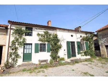 maison de village de caractère avec jardin